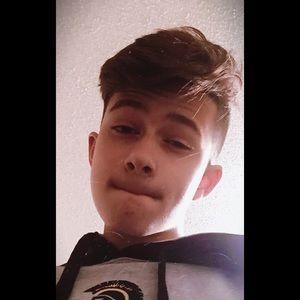 Meet your Posher, Donnie